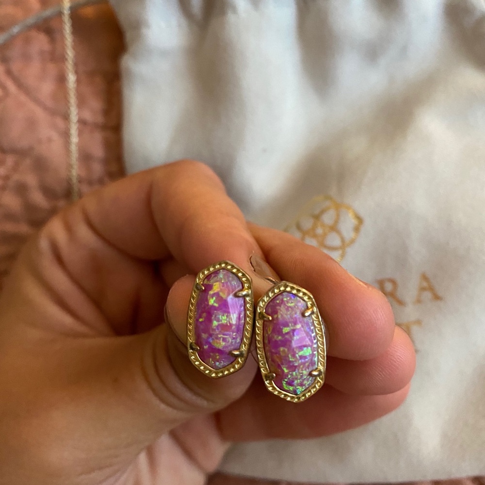 Kendra Scott earrings